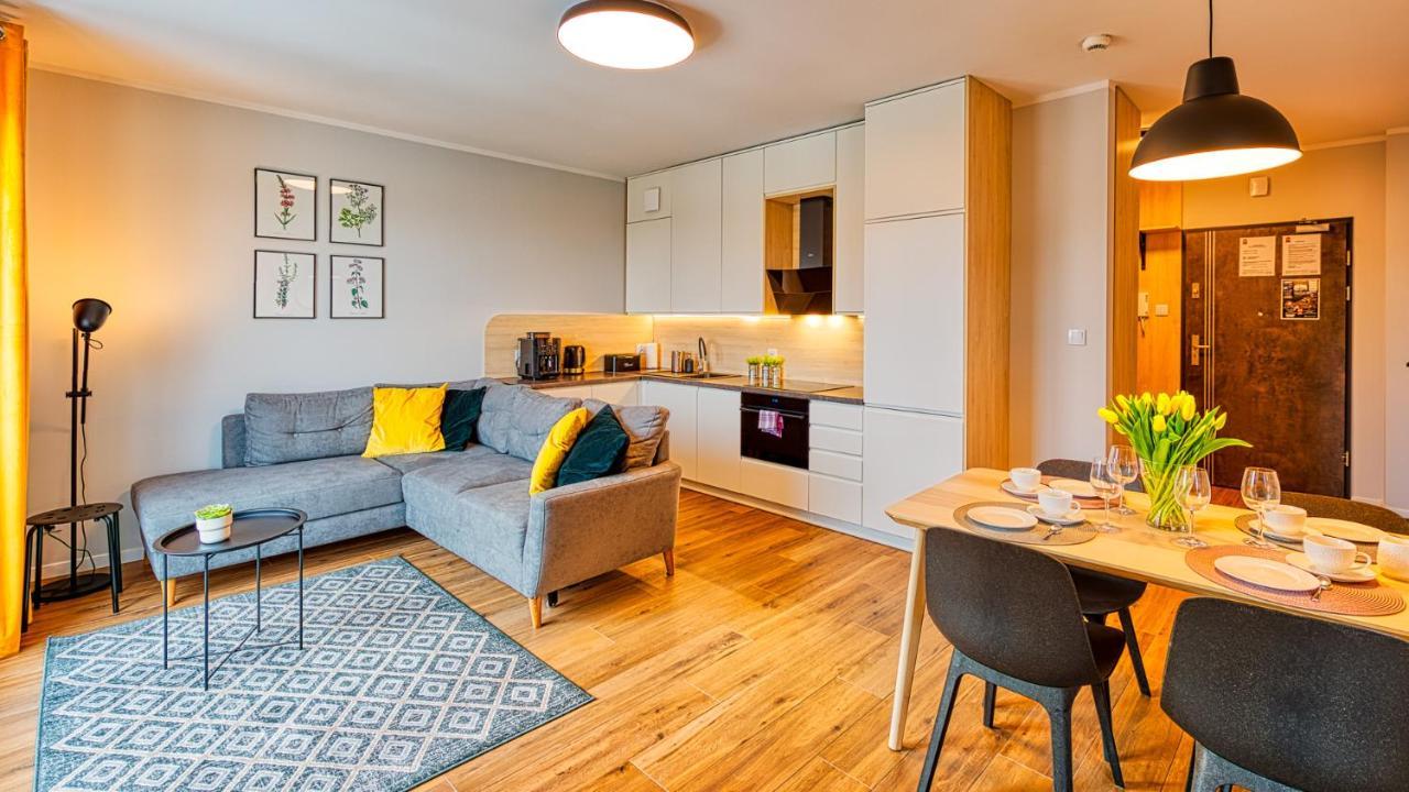 Apartament Pod Stogiem Izerskim - 5D Apartamenty Świeradów-Zdrój Dış mekan fotoğraf